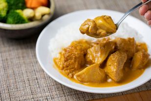 Curry Hericium Erinaceus (Ovo-Lacto Vegetarian)  易大師 素猴頭菇咖哩 （蛋奶素)
