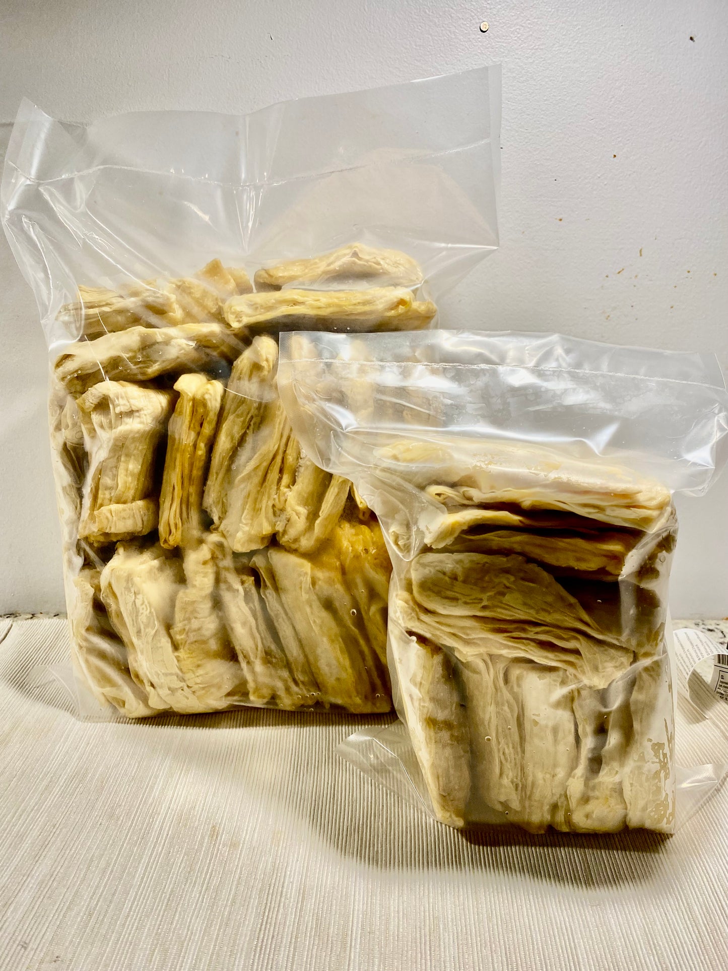 Handmade Skin of Beancurd - Thin (Vegan) [富源成] 薄豆包 (全素)